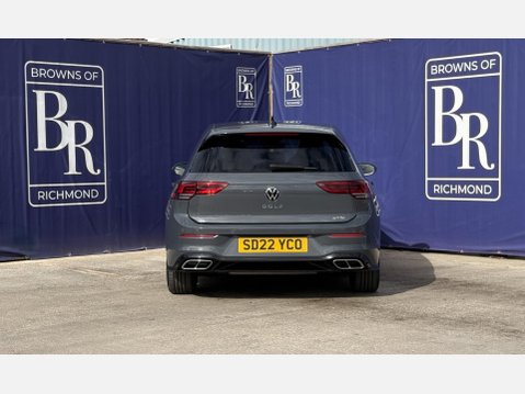 Volkswagen Golf 1.5 eTSI MHEV R-Line Hatchback 5dr Petrol Hybrid DSG Euro 6 (s/s) (150 ps) 6