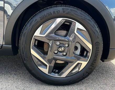 Hyundai BAYON 1.0 Bayon Premium T-GDI Auto 5dr 16