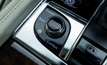 Bentley Mulsanne V8 SPEED 33