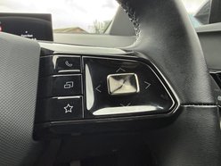 MG MG4 64kWh Trophy Long Range Hatchback 5dr Electric Auto (203 ps) 34