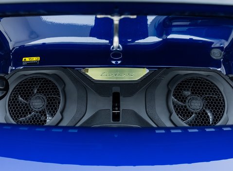 Porsche 911 Turbo S (992) 37