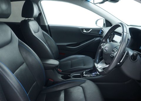 Hyundai IONIQ 1.6 h-GDi GPF Premium SE Hatchback 5dr Petrol Hybrid DCT Euro 6 (s/s) (141 43
