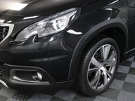 Peugeot 2008 BLUEHDI ALLURE 31