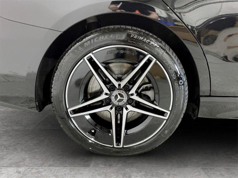 Mercedes-Benz C Class 2.0 C300e 25.4kWh Urban Edition Saloon 4dr Petrol Plug-in Hybrid G-Tronic+ 10