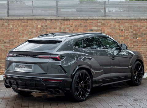 Lamborghini Urus 7