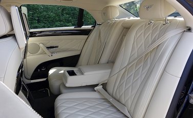 Bentley Flying Spur W12 Mulliner 20