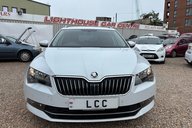 Skoda Superb SE TSI AUTOMATIC. 1 PREVIOUS KEEPER.. APPLE PLAY.. 5 MAIN DEALER SERVICE 25
