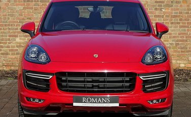 Porsche Cayenne GTS 27