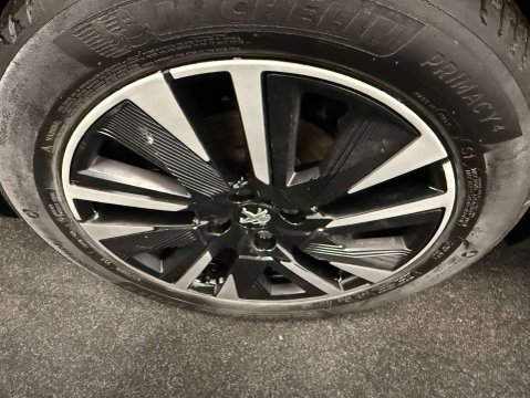 Peugeot 2008 1.2 2008 GT Line PureTech S/S Auto 5dr 52