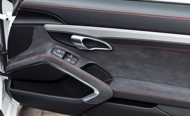 Porsche 911 (991.2) GT3 19