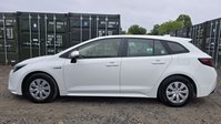 Toyota Corolla 1.8 VVT-h Design Touring Sports 5dr Petrol Hybrid CVT Euro 6 (s/s) (122 ps) 8