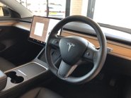 Tesla Model 3 LONG RANGE AWD 45,000m black vegan leather, 19 inch alloys 2