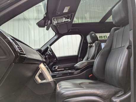 Land Rover Range Rover 3.0 Range Rover Vogue TDV6 Auto 4WD 5dr 58