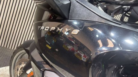 Triumph Trophy 1200 SE 2015 42K FULLY KITTED TOURER MOT COMES SERVICED WARRANTY 26