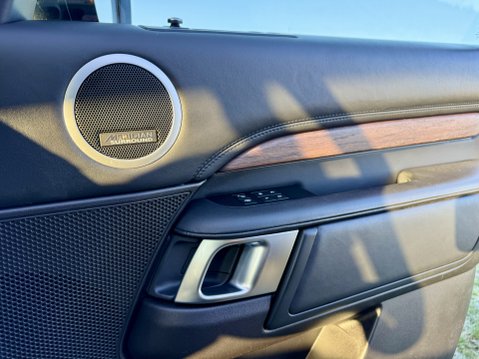 Land Rover Discovery SI6 HSE LUXURY 41