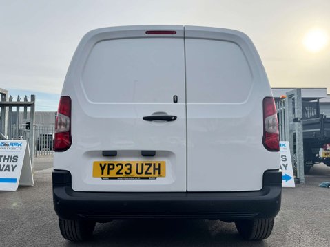 Peugeot Partner 1.5 Partner Professional Premium+ BHDi 11