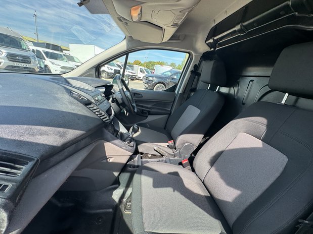 Ford Transit Connect SWB L1H1 Low Roof Leader EURO 6 13