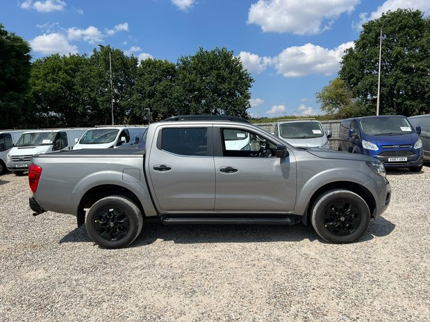 Nissan Navara N-Guard | Auto | 2.3 LT | Dbl Cab | Nav | Sensors | Cam | EURO 6 | NO VAT 5