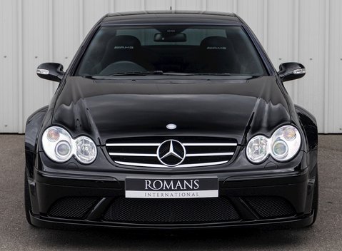 Mercedes-Benz CLK AMG Black Series 4