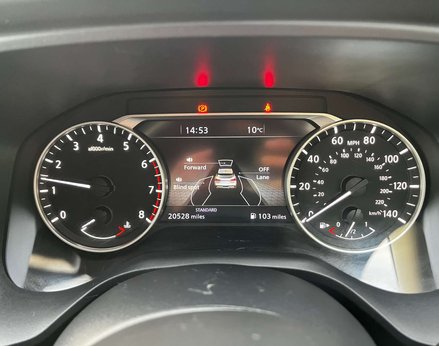 Nissan Qashqai 1.3 Qashqai Acenta Premium DiG-T MHEV 5dr 21