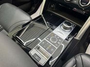 Land Rover Discovery 3.0 Discovery HSE SDV6 Auto 4WD 5dr 95