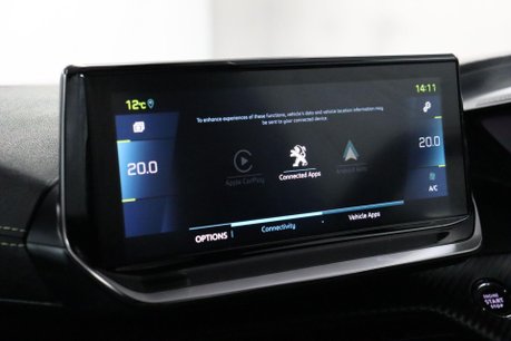 Peugeot 2008 GT PREMIUM 39