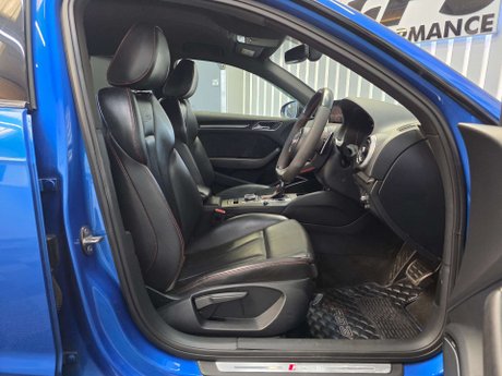Audi RS3 2.5 TFSI Sportback 5dr Petrol S Tronic quattro Euro 6 (s/s) (400 ps) 42
