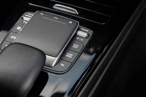 Mercedes-Benz A Class A 180 SPORT EXECUTIVE EDITION 38