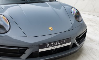 Porsche 911 Targa 4 GTS (992) 41