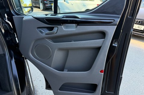 Ford Tourneo Custom 310 TITANIUM L1 - WAV - WHEELCHAIR ACCESSIBLE - LOW MILEAGE - NEW CLUTCH 24