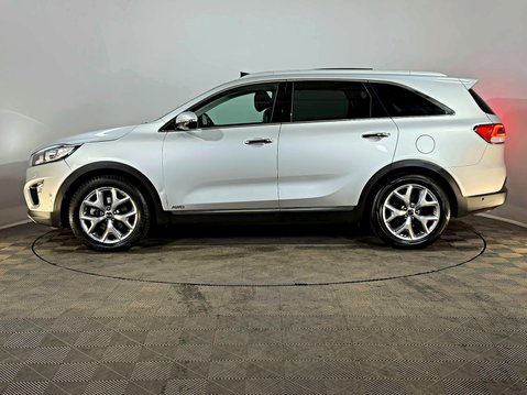 Kia Sorento KX-4 2.2 CRDI AUTOMATIC 4X4 7 SEATER 6