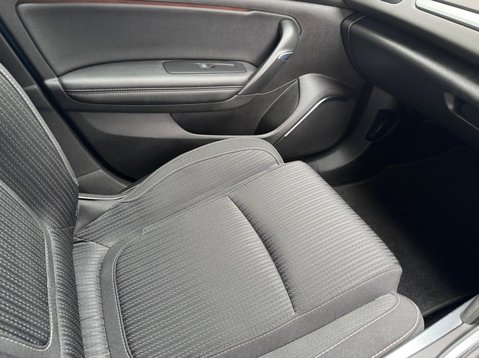Renault Megane ICONIC TCE 36