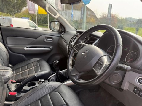 Mitsubishi L200 2.4 DI-D DC Barbarian 4WD Euro 5 4dr 11