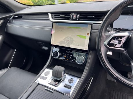 Jaguar F-Pace 2.0 D200 MHEV R-Dynamic HSE Auto AWD Euro 6 (s/s) 5dr 84