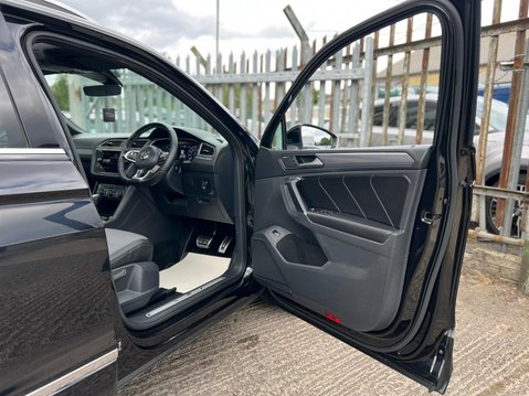 Volkswagen Tiguan R-LINE TDI BMT 4MOTION DSG 60