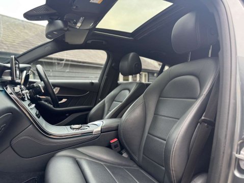 Mercedes-Benz GLC 2.1 GLC220d AMG Line (Premium) Coupe G-Tronic+ 4MATIC Euro 6 (s/s) 5dr 24