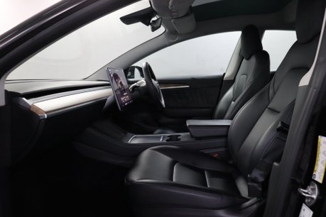 Tesla Model 3 MODEL 3 42