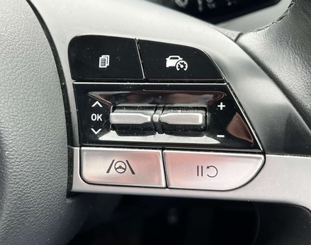 Hyundai TUCSON 1.6 Tucson Premium TGDi 5dr 61