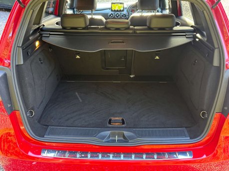 Mercedes-Benz B Class 2.1 B 200 AMG Line Premium+ D Auto 5dr 17