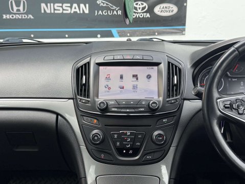 Vauxhall Insignia 1.6 CDTi ecoFLEX Design Nav Hatchback 5dr Diesel Manual Euro 6 (s/s) (136 p 56