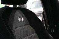 Volkswagen Golf R TSI 4MOTION DSG 9