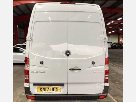 Mercedes-Benz Sprinter 2.1 314 CDi RWD L3 H3 5dr 8