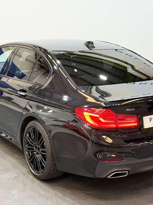 BMW 5 Series 2.0 520d M Sport Saloon 4dr Diesel Auto xDrive Euro 6 (s/s) (190 ps) 2