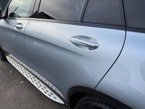 Mercedes-Benz GLC GLC 220 D 4MATIC AMG LINE PREMIUM PLUS 9