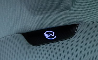 Land Rover Range Rover Sport P635 SV EDITION ONE 16