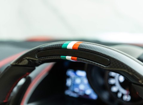 Ferrari 812 Superfast 16