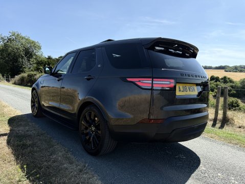 Land Rover Discovery TD6 HSE LUXURY 25