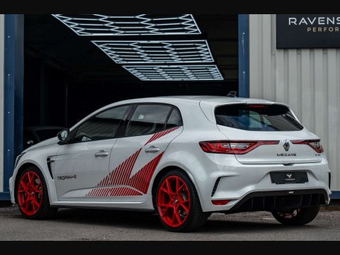 Renault Megane 1.8 Megane RS Trophy-R TCe 5dr 3