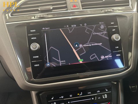 Volkswagen Tiguan 1.5 TSI Active SUV 5dr Petrol Manual Euro 6 (s/s) (130 ps) Bluetooth - Allo 16
