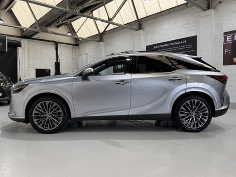 Lexus RX 450H PLUS TAKUMI 14